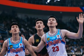 包含集结日NBA总决赛焦点战，山东男篮状态回暖，媒体盛赞，训练强度明显提升的词条实时手游排行