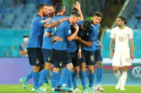 赛地聚焦——欧联赛后热度飙升；国际米兰豪取连胜；态度坚定；细节决定成败的简单介绍iOS手游更新